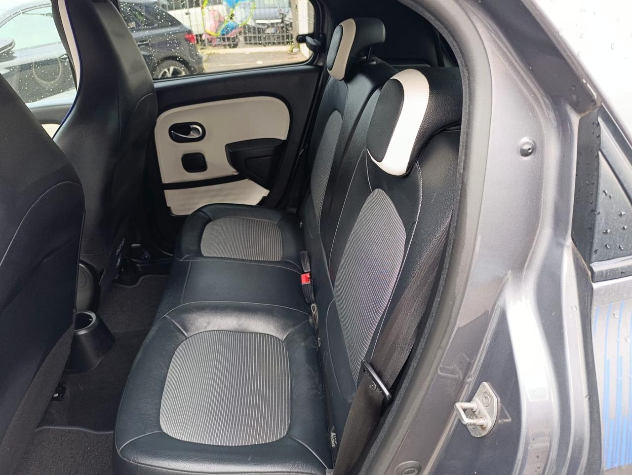 Renault Twingo 1.0 SCe Live