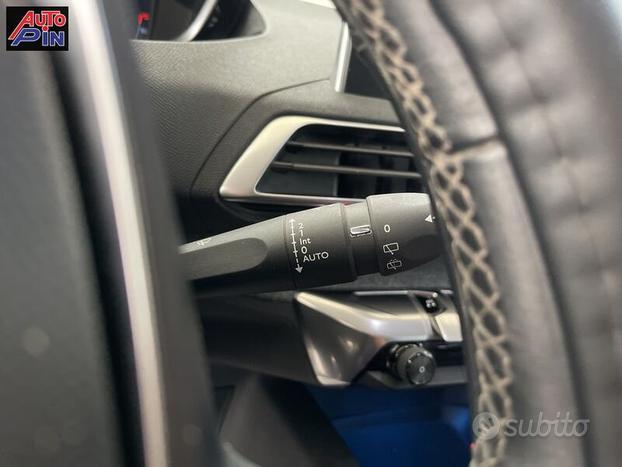 Peugeot 3008 BlueHDi 120 S&S Allure