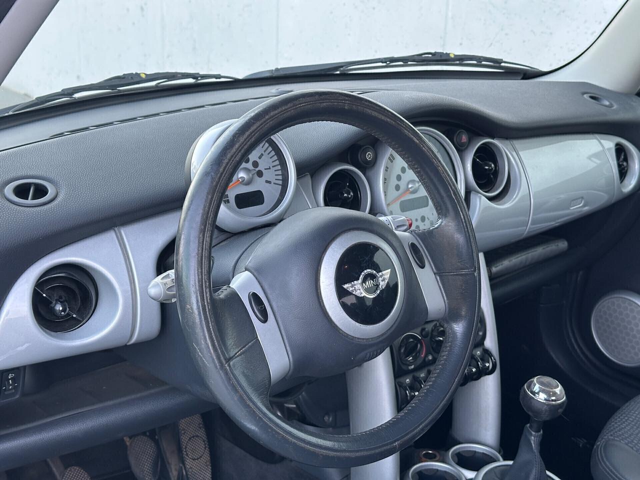 Mini Mini 1.6 16V Cooper