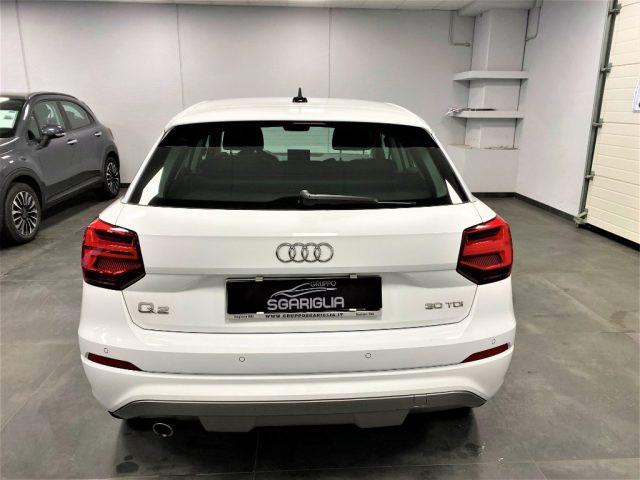 AUDI Q2 30 TDI Admired + Fari Full Led + Navigatore