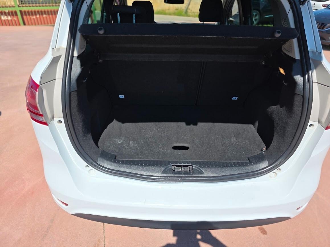 Ford B-Max 1.6 TDCi 95 CV Titanium