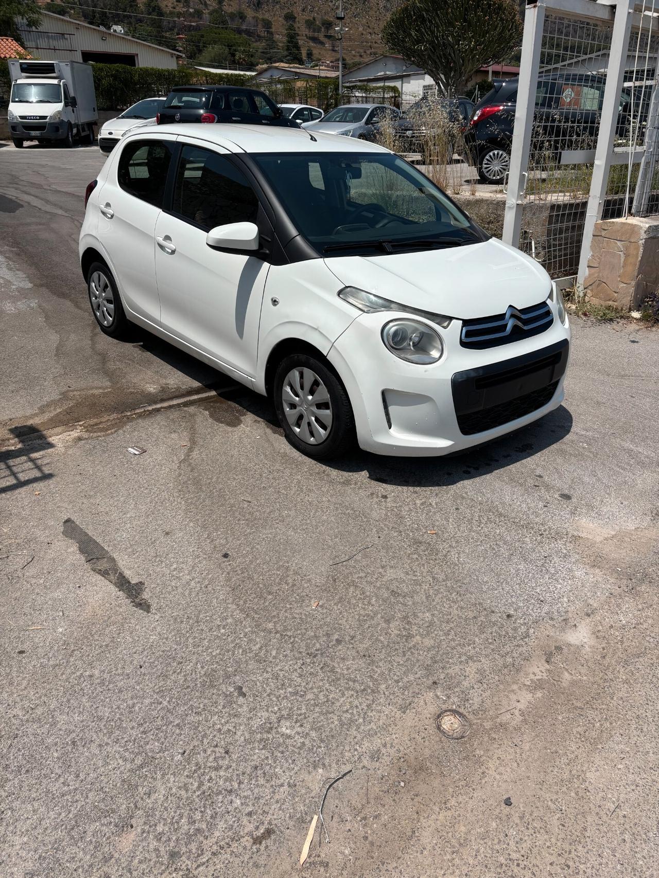 Citroen C1 VTi 68 5 porte anno 2016 km 66.000 per info 3279411053