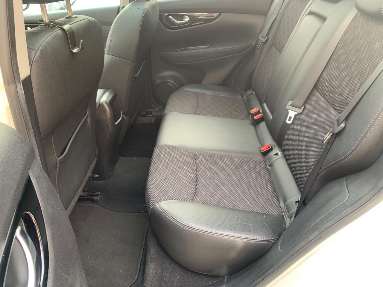 Nissan Qashqai 1.6 dCi DPF Tekna