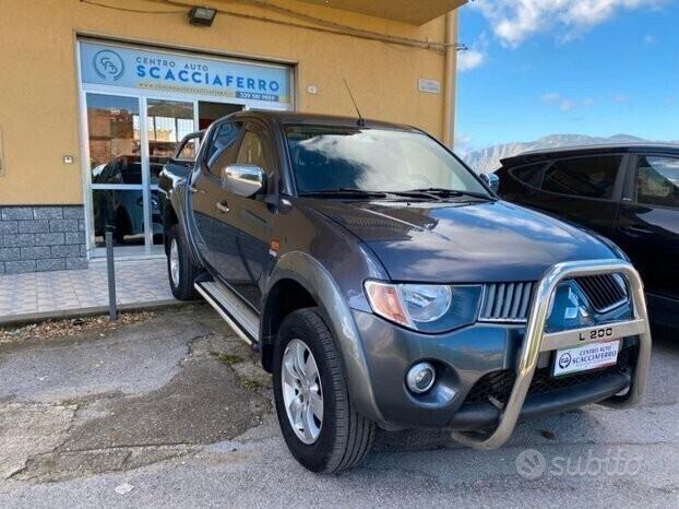 Mitsubishi L200 2.5 DI-D/136CV Double Cab Intense