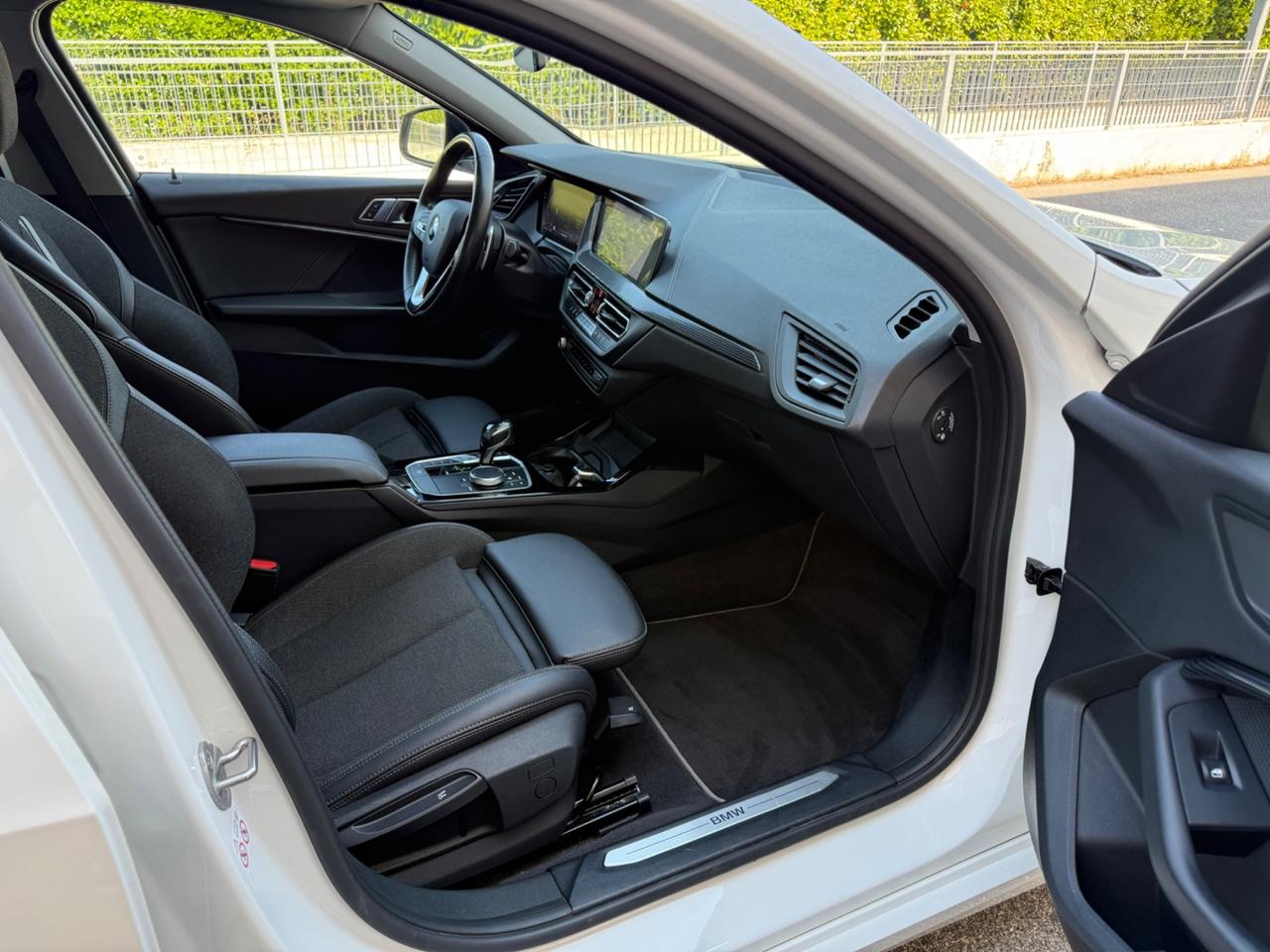 Bmw 118d 5p. Sport Automatica 2021