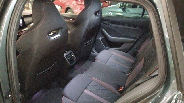 SKODA Octavia 2.0 TDI EVO SCR 200 CV DSG Wagon RS