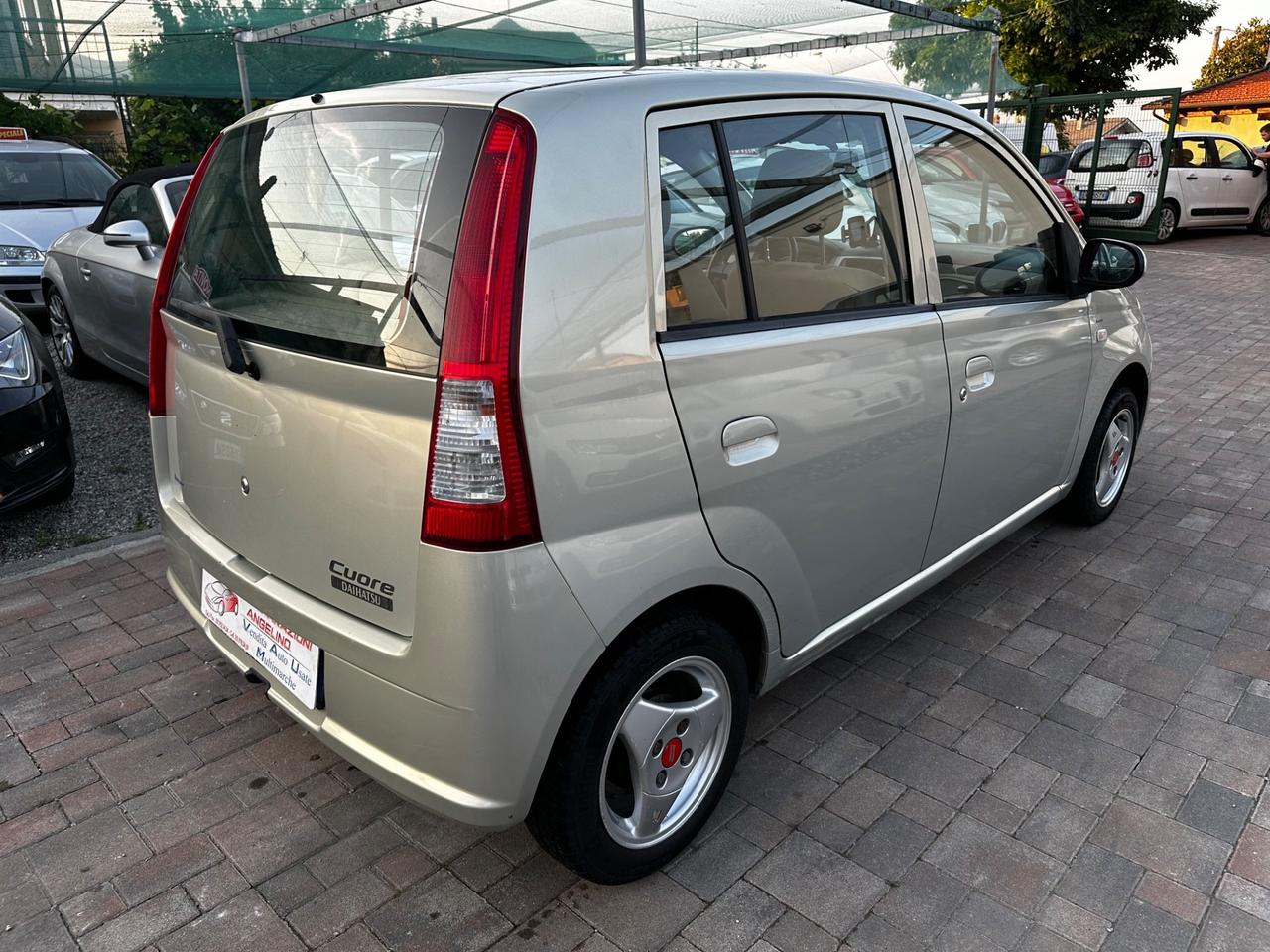 Daihatsu Cuore 1.0 12V 5 porte SX