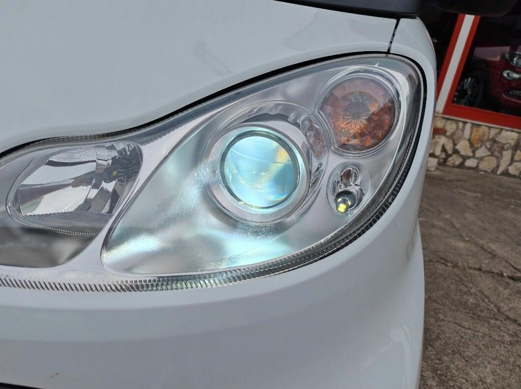 Smart ForTwo 1000 62 kW coupé passion