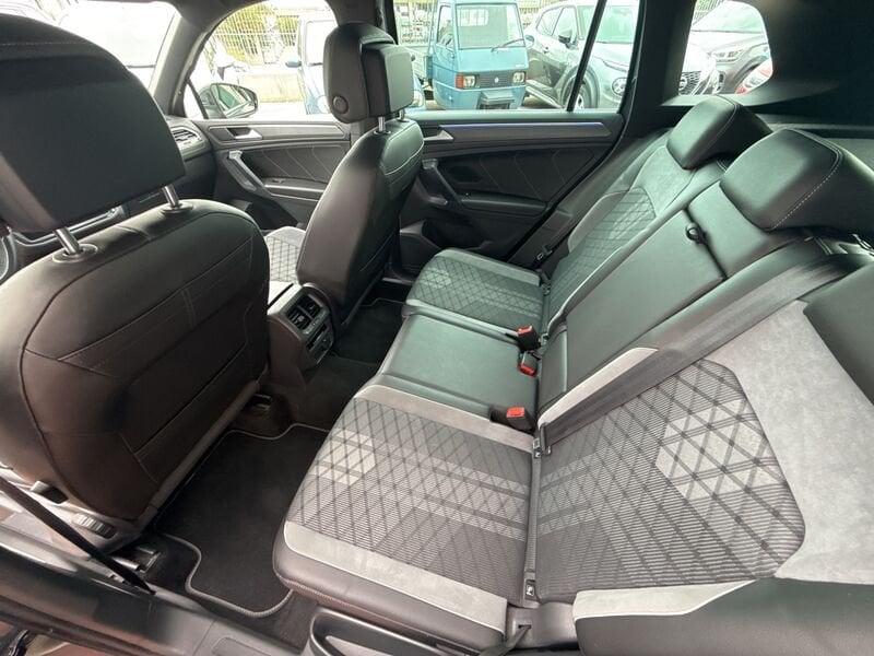 Volkswagen Tiguan 2.0 TDI 150 CV DSG 4MOTION R-Line