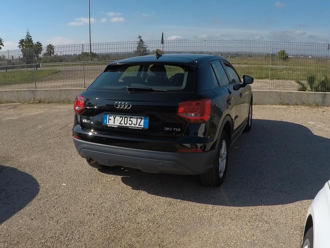 Audi Q2 30 TDI S tronic Business