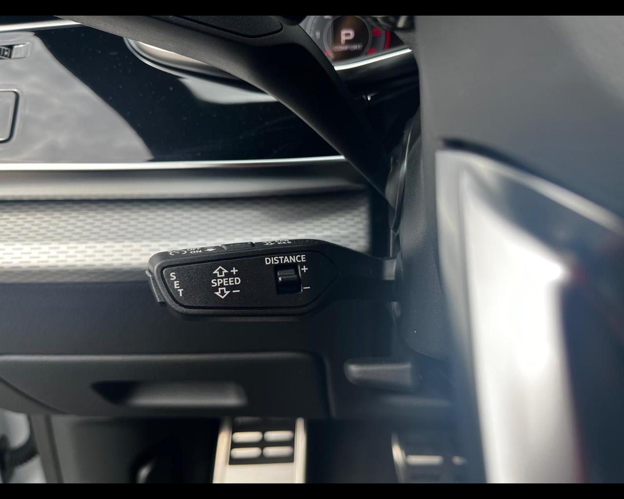 AUDI Q8 50 TDI MHEV QUATTRO TIPTRONIC S LINE EDITION