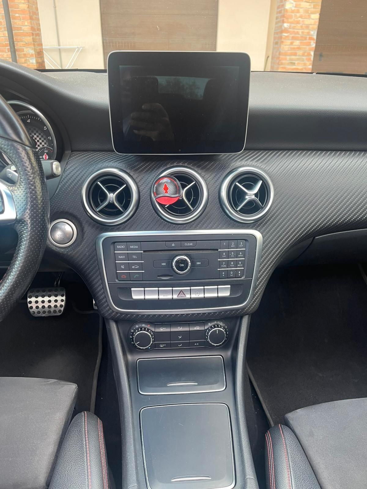 Mercedes-benz A 200 d Automatic 4Matic Premium