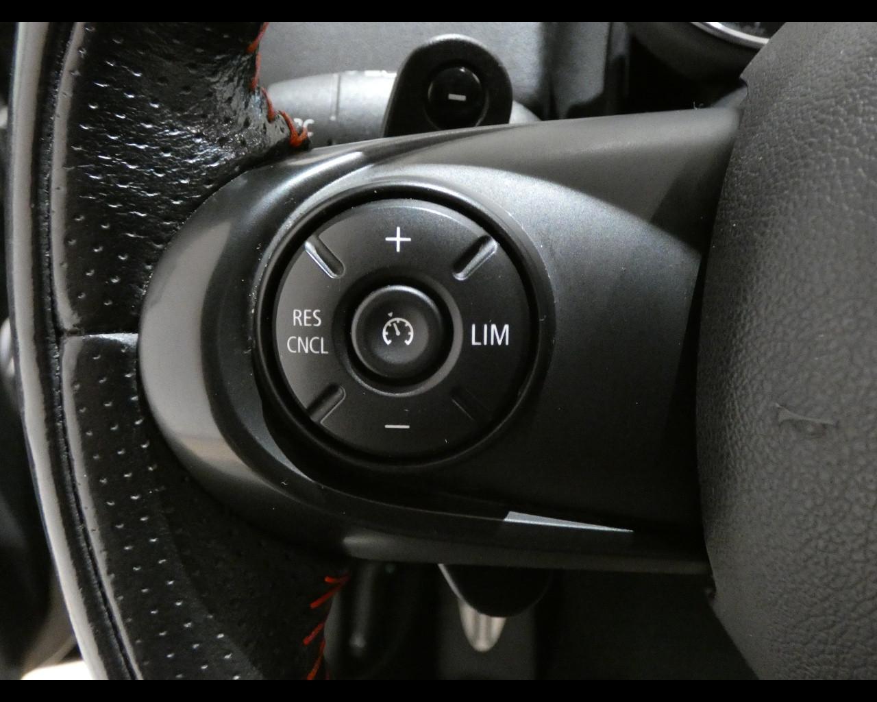 MINI Mini Countrym.(F60) - Mini 2.0 John Cooper Works Countrym. ALL4