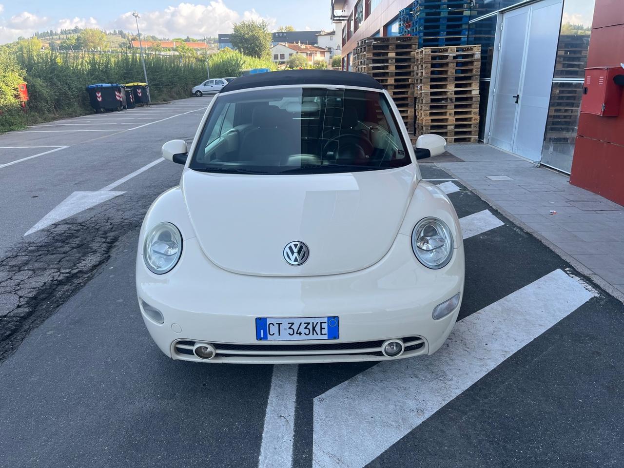 Volkswagen New Beetle 1.6 Cabrio 135.000 KM