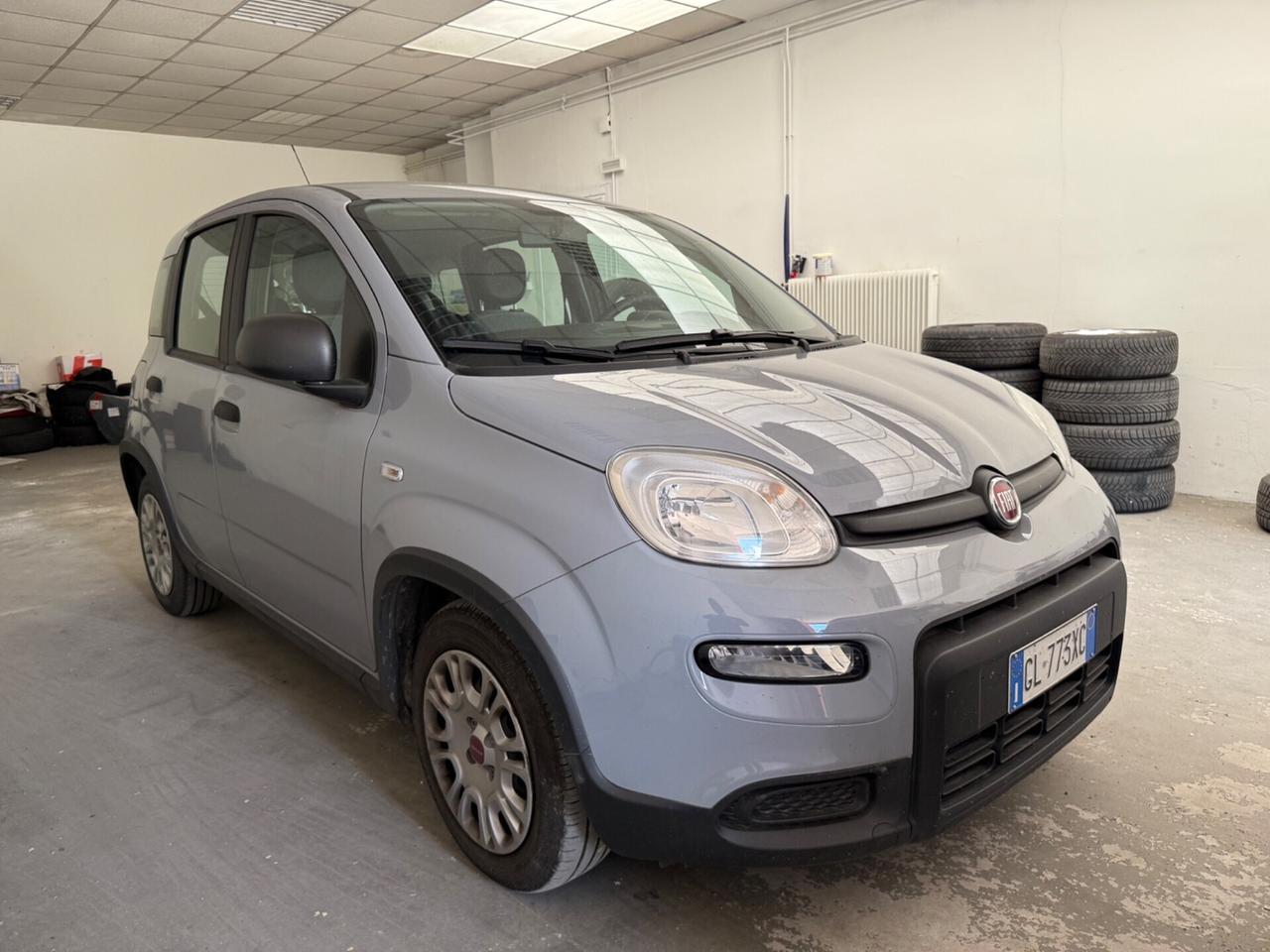 Fiat Panda 1.0 FireFly S&S Hybrid soli 17 MILA KM NEOPATENTATI