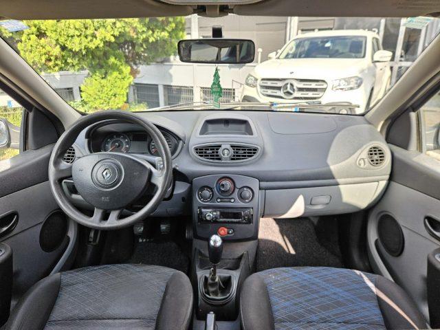 RENAULT Clio 1.2 16V 5 porte Confort