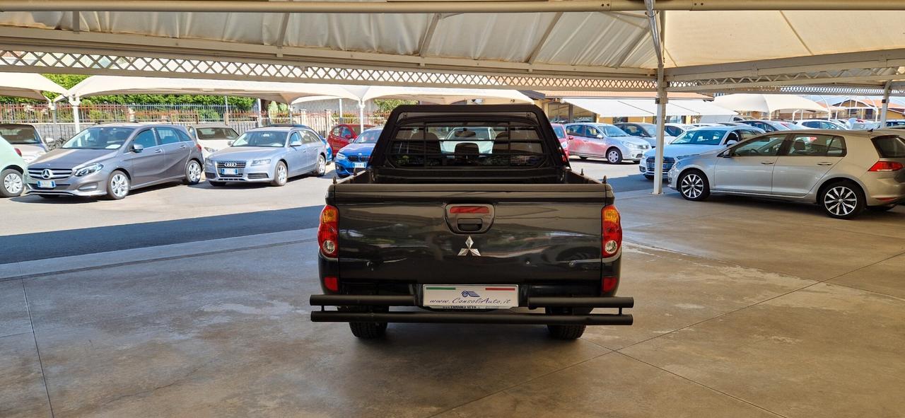 Mitsubishi L200 2.5 DI-D 136cv Doppia Cabina INVITE