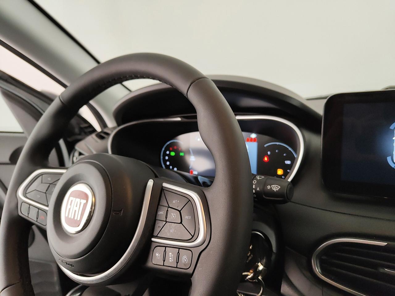 Fiat Tipo 1.6 Mjt S&S SW Cross