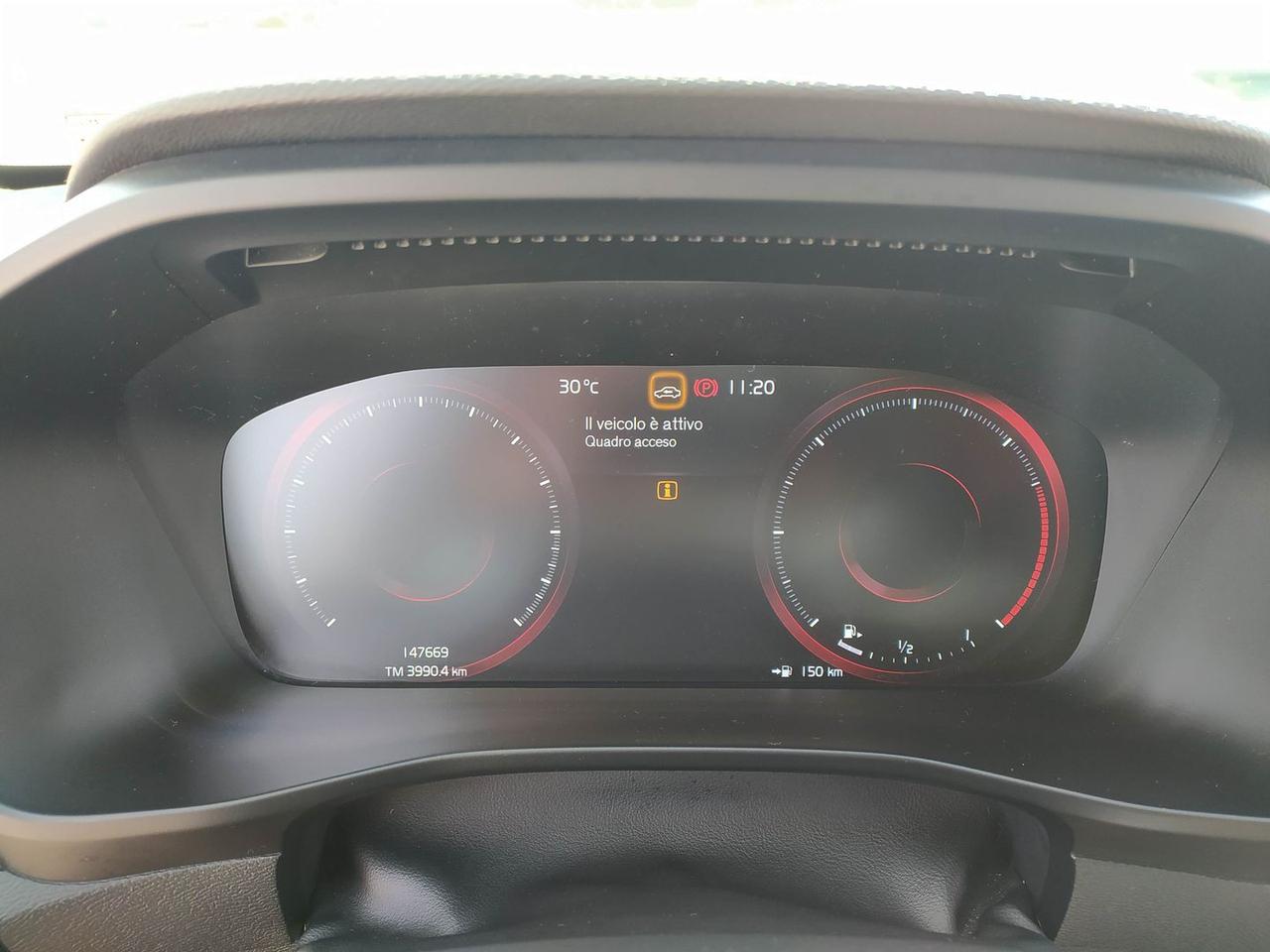 Volvo XC40 Momentum D3 #6463