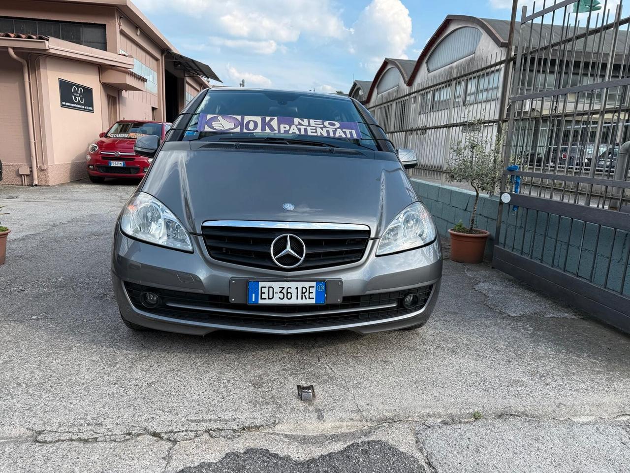 Mercedes-benz A 160 BlueEFFICIENCY Special Edition ok NEOP