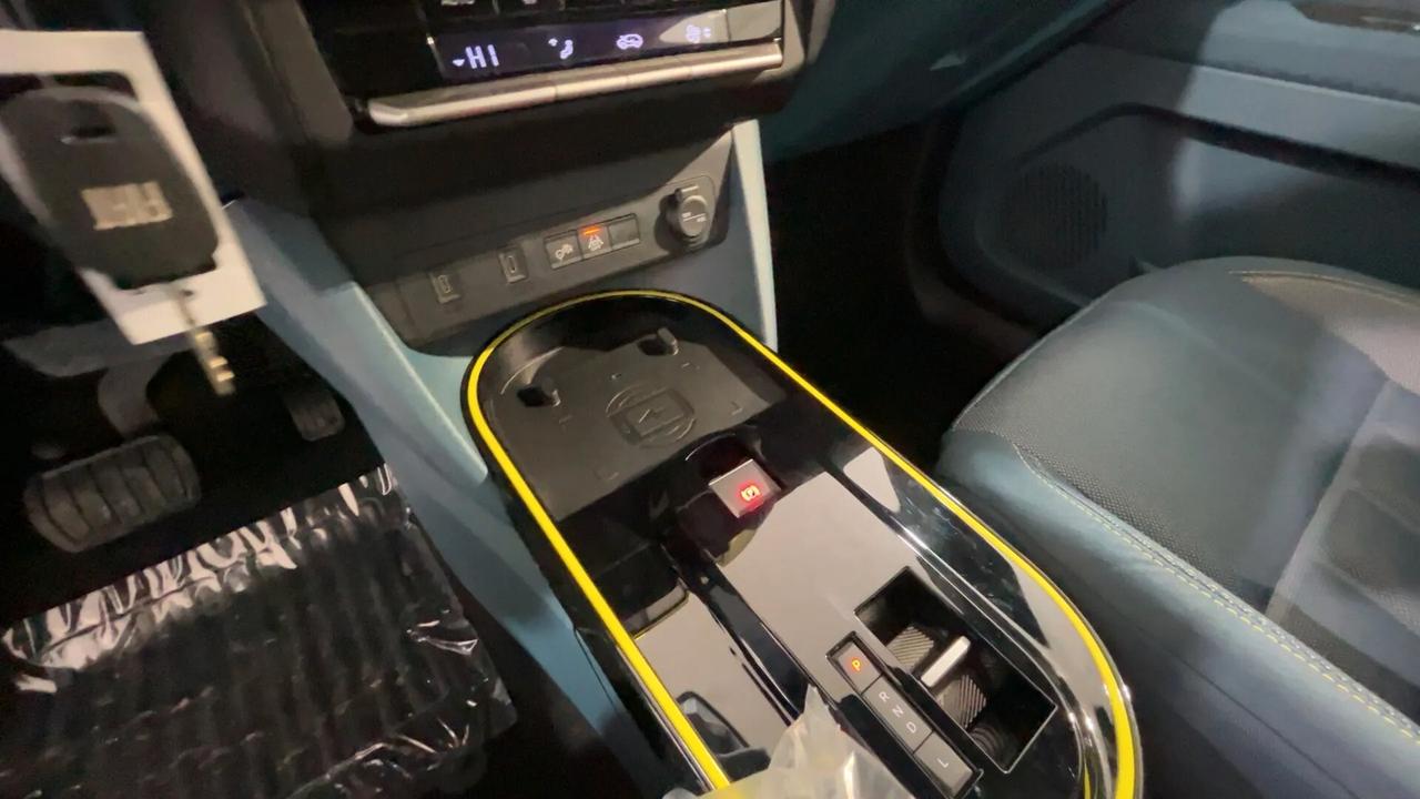 Fiat Grande Panda 1.2 Hybrid 110 CV S&S La Prima