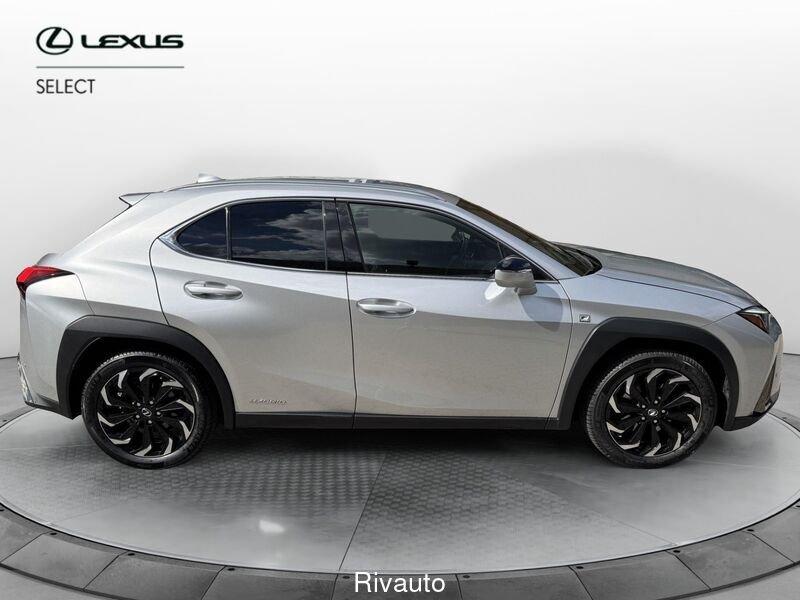 Lexus UX Hybrid F Sport