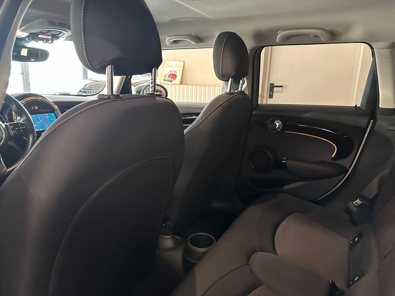 Mini 5p 1.5 Cooper autom