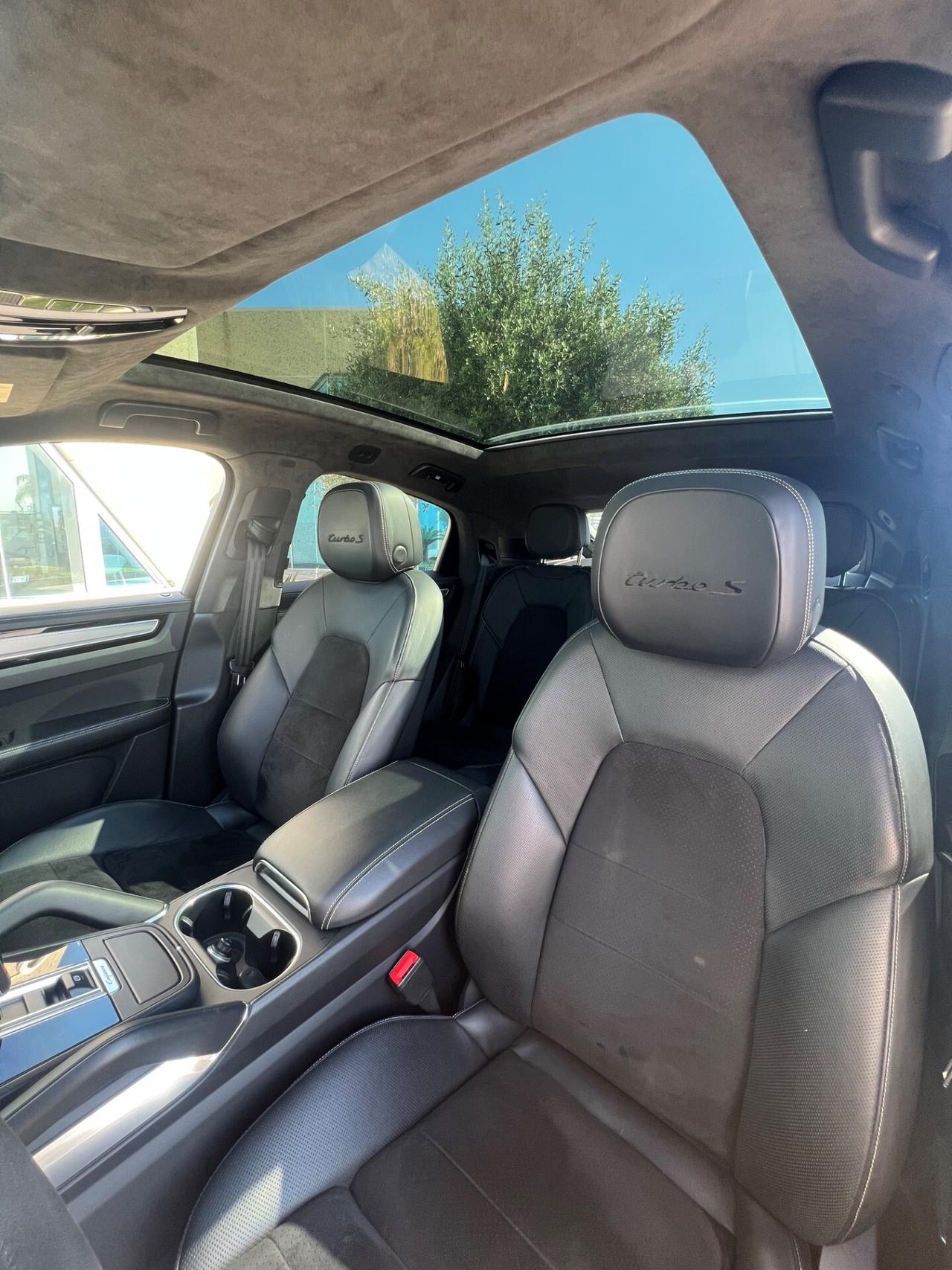 Porsche Cayenne Coupè 4.0 V8 Turbo S E-Hybrid