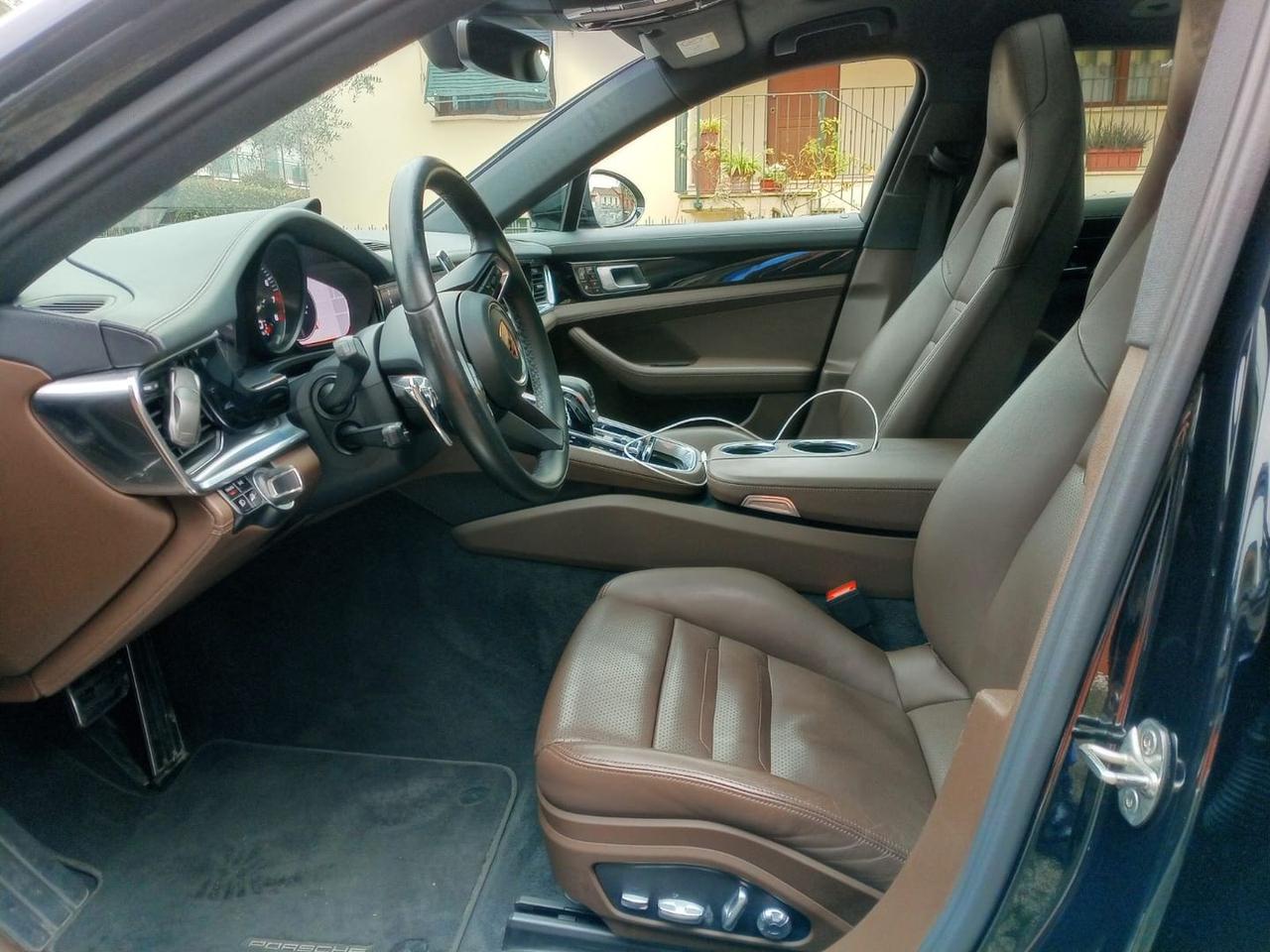 Porsche Panamera Platinum Edition 2.9 4 E-Hy #7565