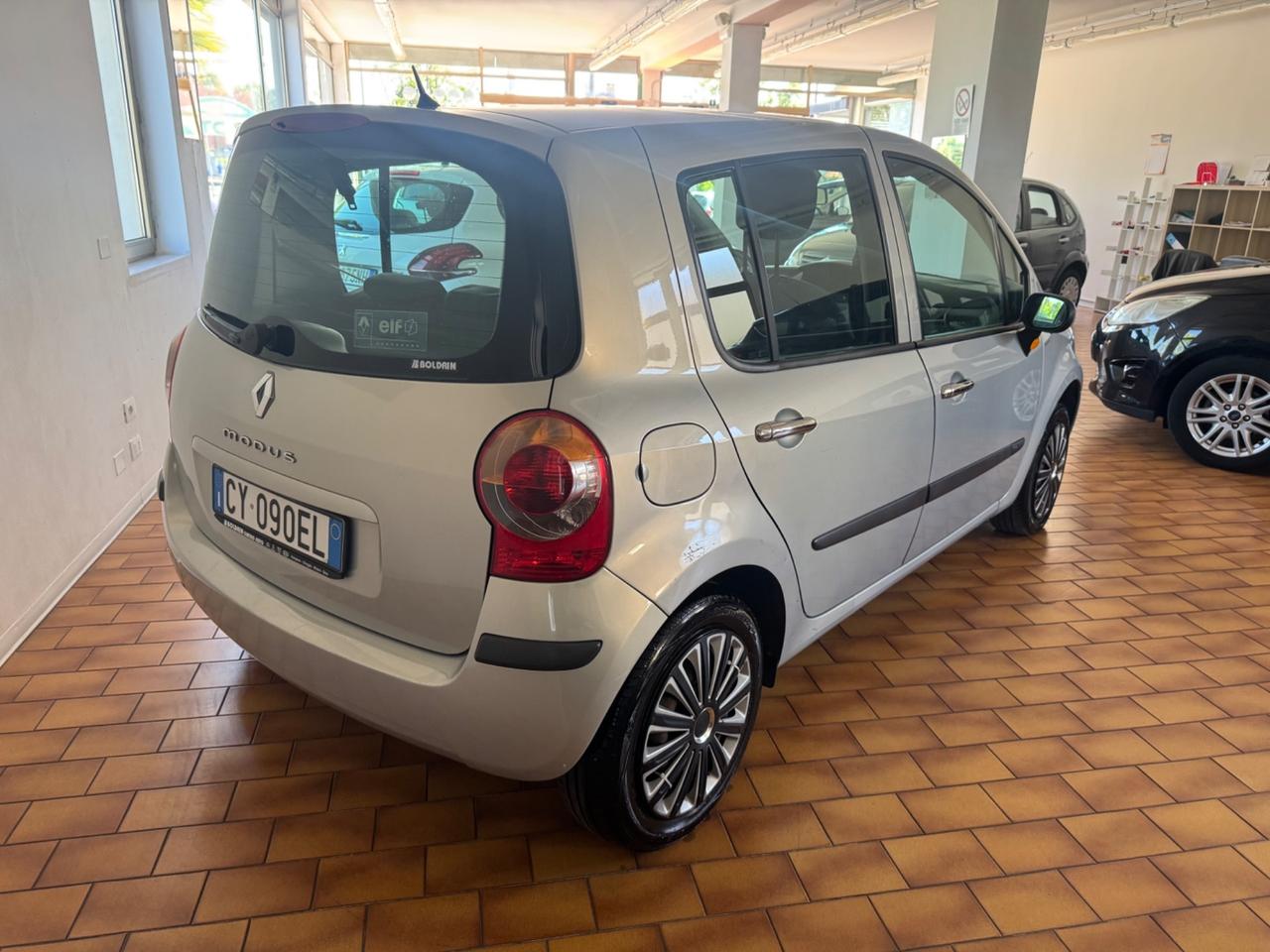 Renault Modus 1.2 BENZINA OK NEOPATENTATI