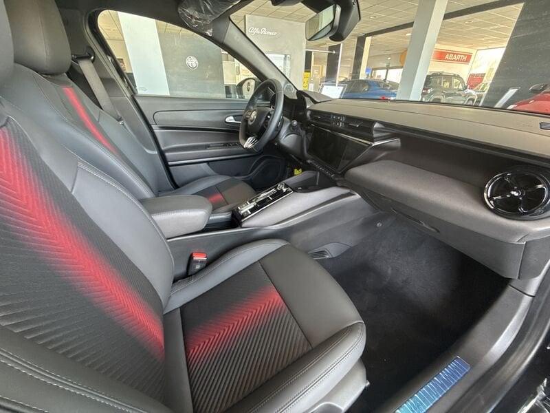 Alfa Romeo Junior 1.2 136 CV Hybrid eDCT6