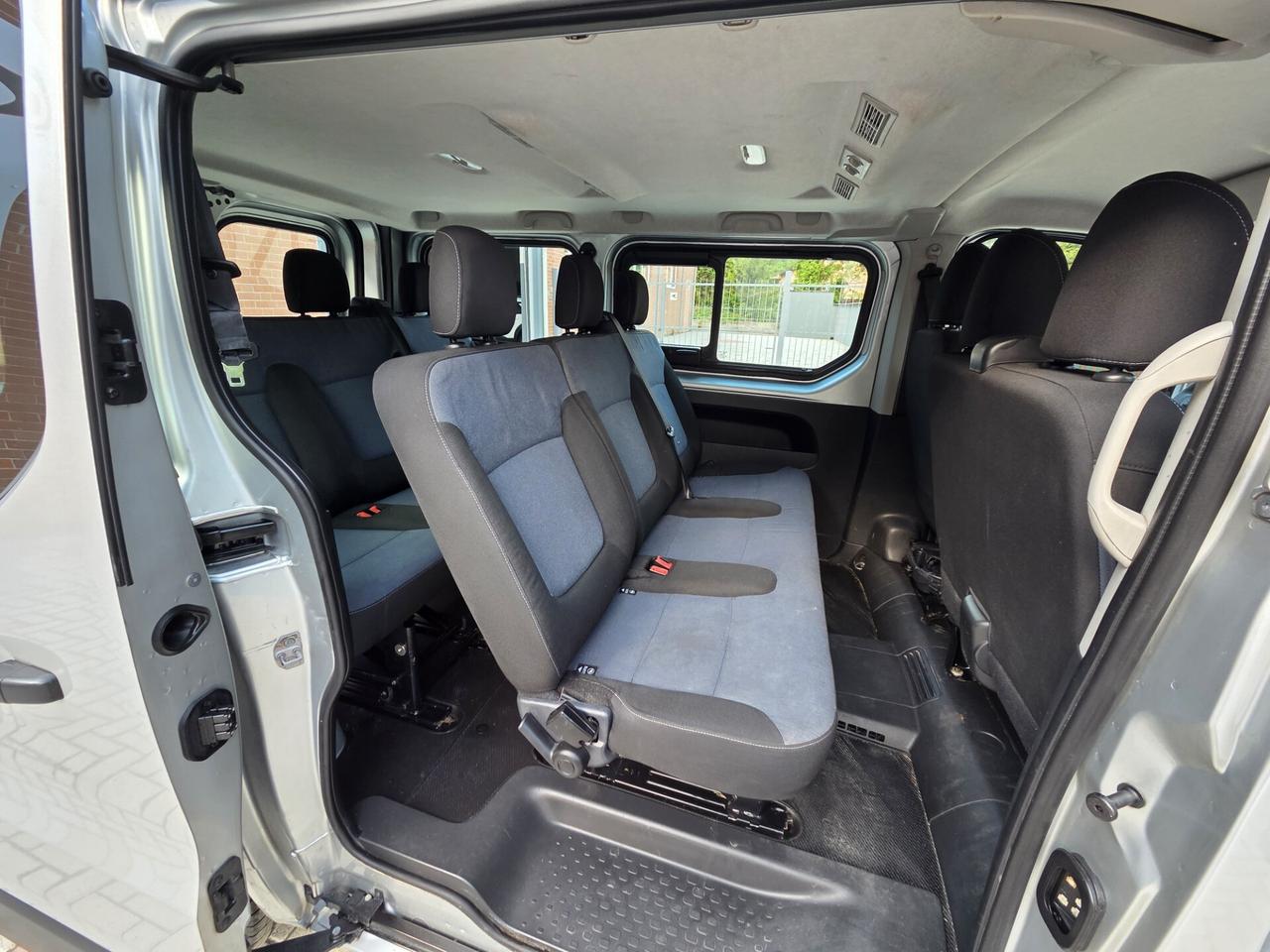 Opel Vivaro 27 1.6 BiTurbo S&S EcoFLEX PC-TN Combi