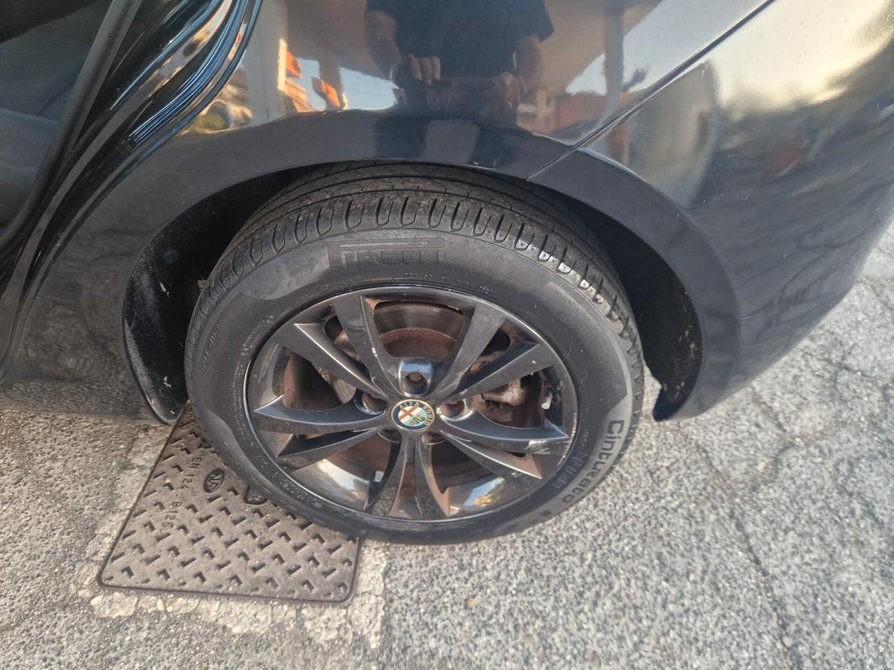 Alfa Romeo Giulietta 1.6 JTDm-2 105 CV Exclusive