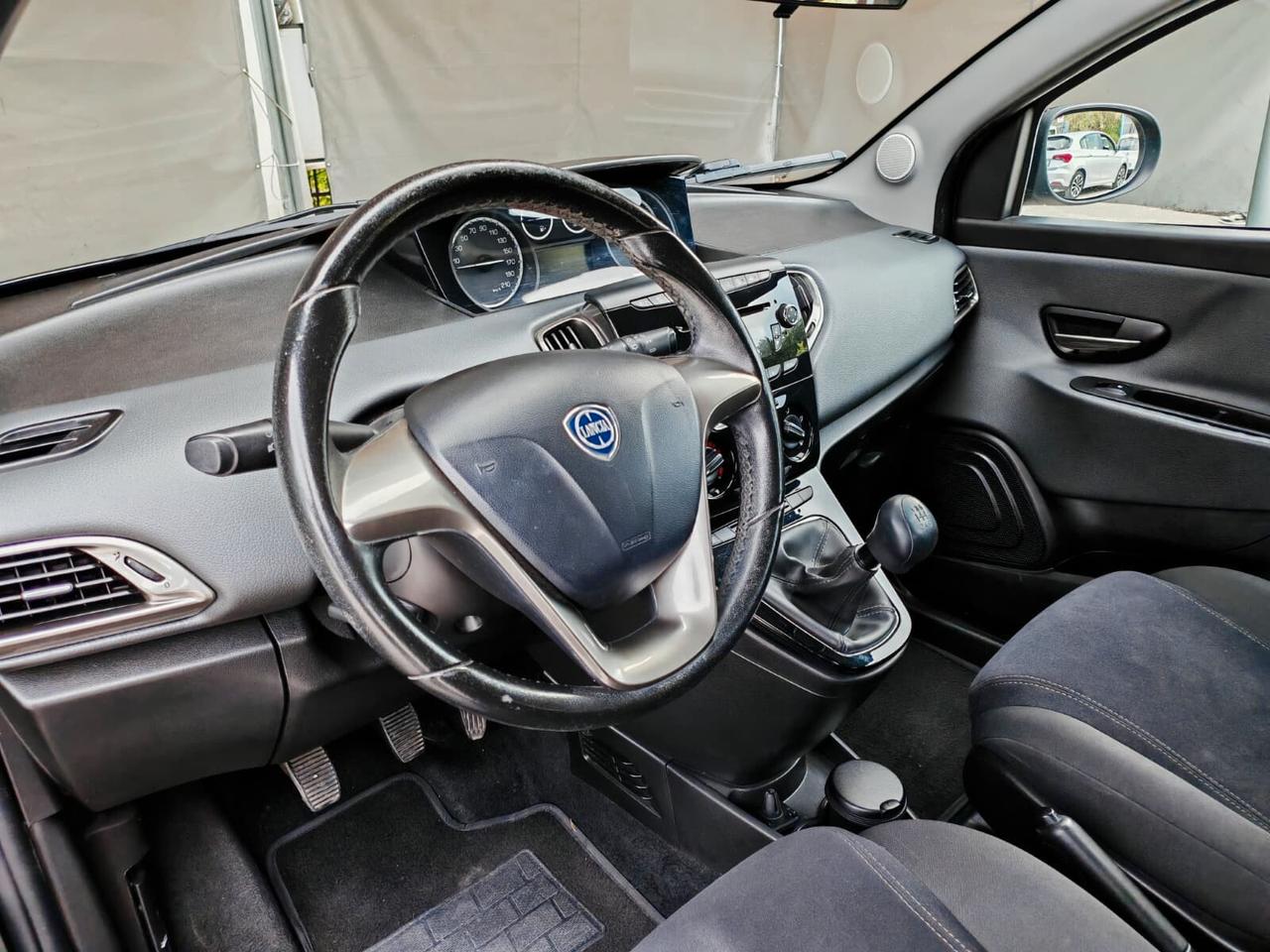 Lancia Ypsilon 1.3 MJT 16V 95 CV 5 porte S&S Platinum
