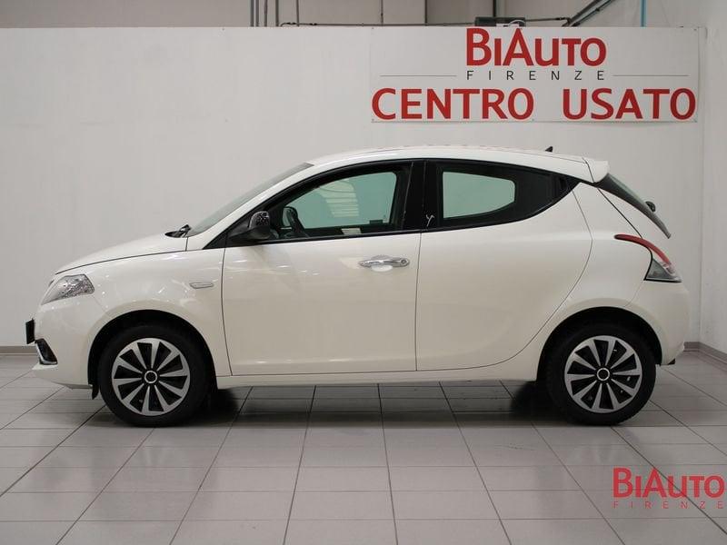 Lancia Ypsilon Ypsilon 0.9 TwinAir 85 CV 5 porte S&S DFN Gold