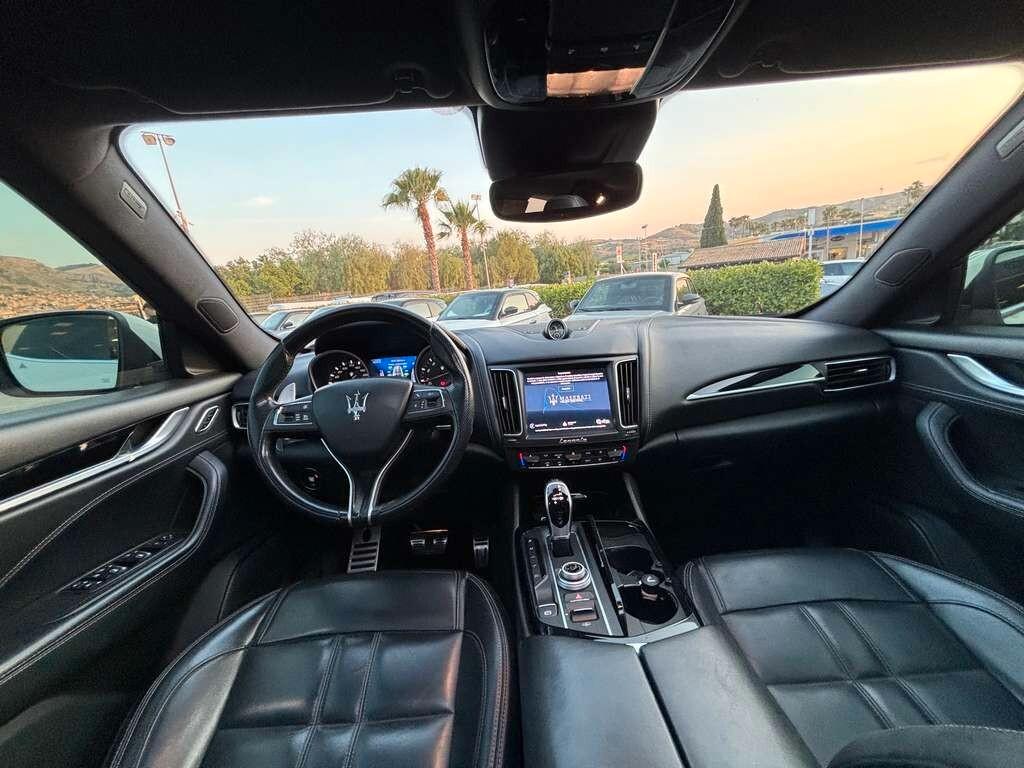 Maserati Levante V6 430 CV S AWD 2017/ KM 123.000 Tua a 379 Euro al mese