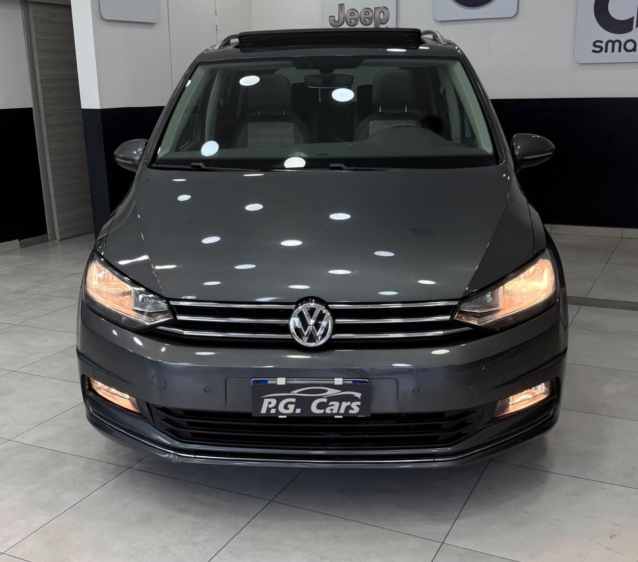 Volkswagen Touran 2.0 TDI 150 CV SCR DSG Executive BlueMotion Tech.