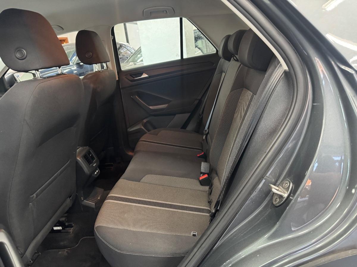 VOLKSWAGEN T-ROC 2.0 TDI DSG Business UNICO PROP/ NAVI/ CARPLAY