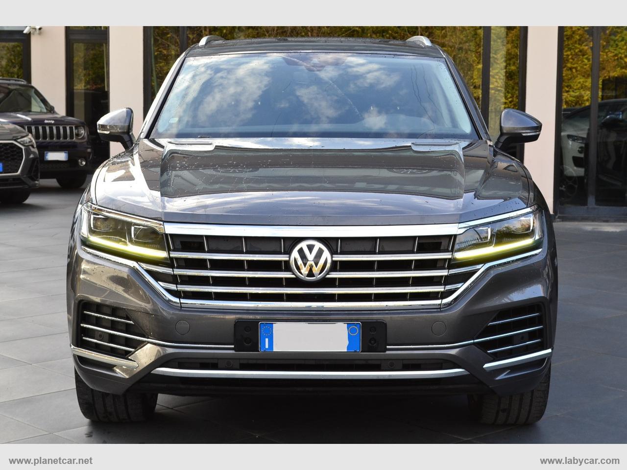 VOLKSWAGEN Touareg 3.0 TDI Advanced