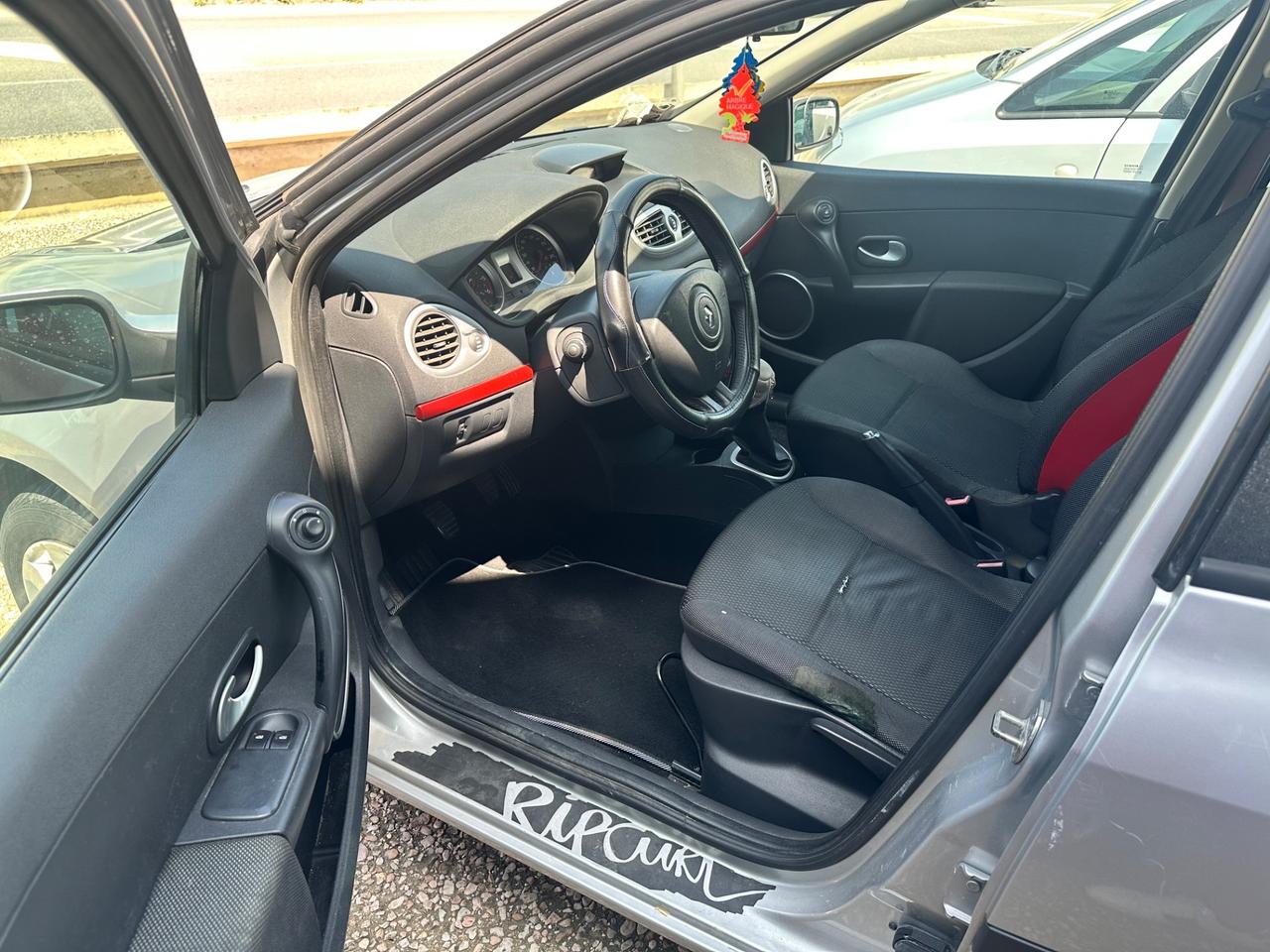 Renault Clio 1.5 dCi 85CV 5 porte Rip Curl