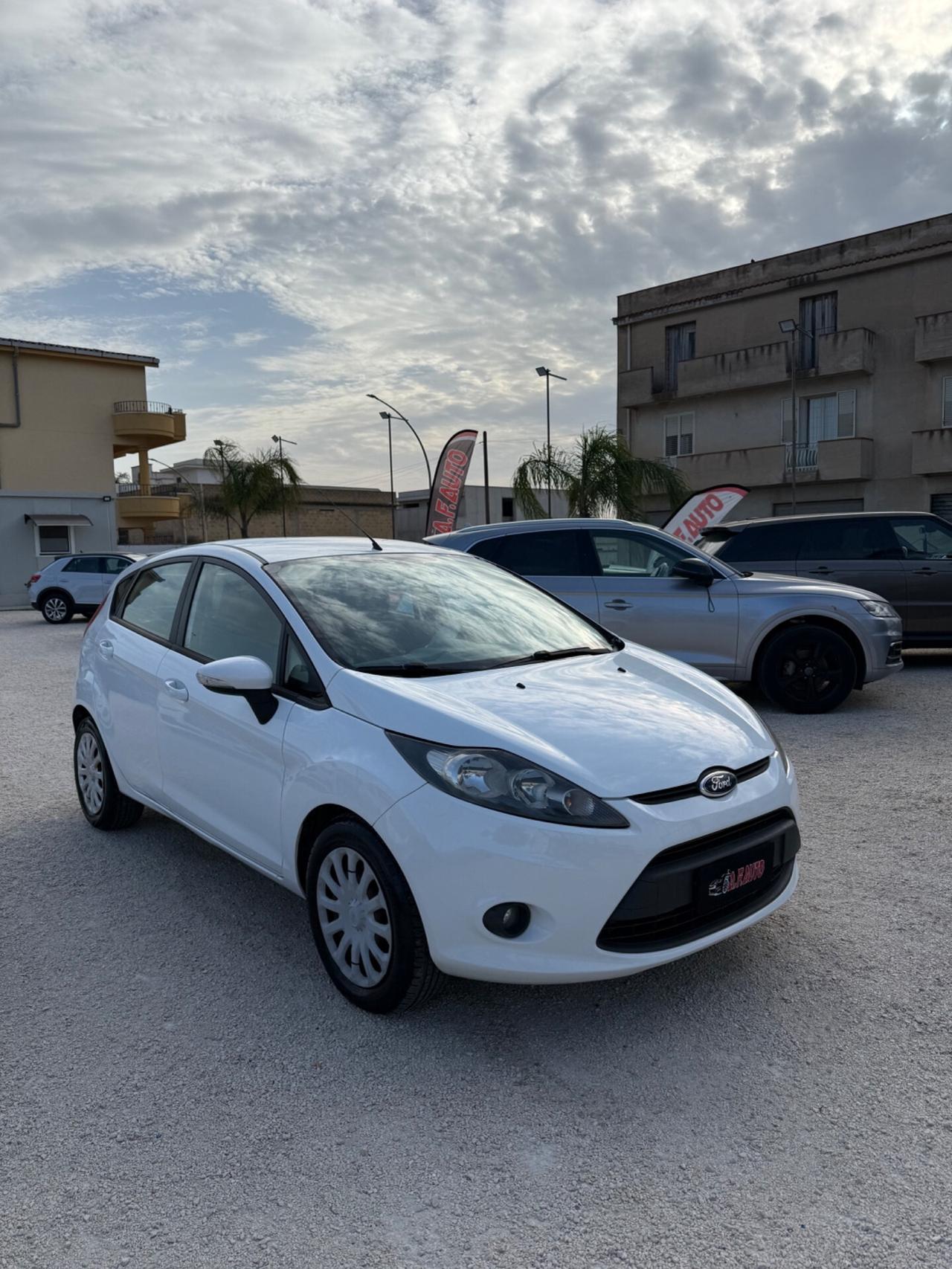 Ford Fiesta 1.4 96CV GPL 5 porte Titanium