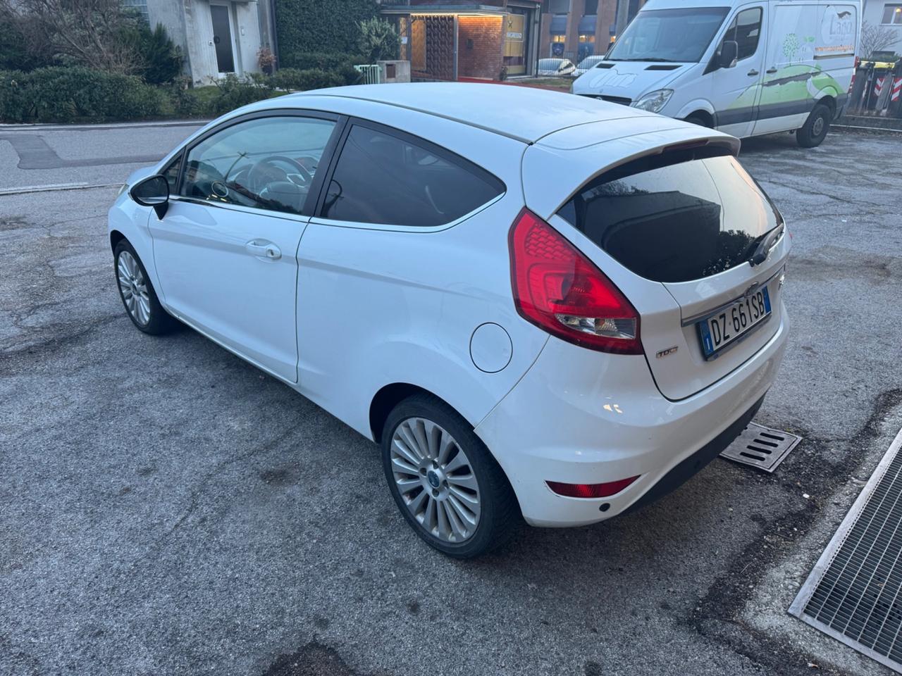 Ford Fiesta Fiesta+ 1.4 TDCi 70CV 3 porte
