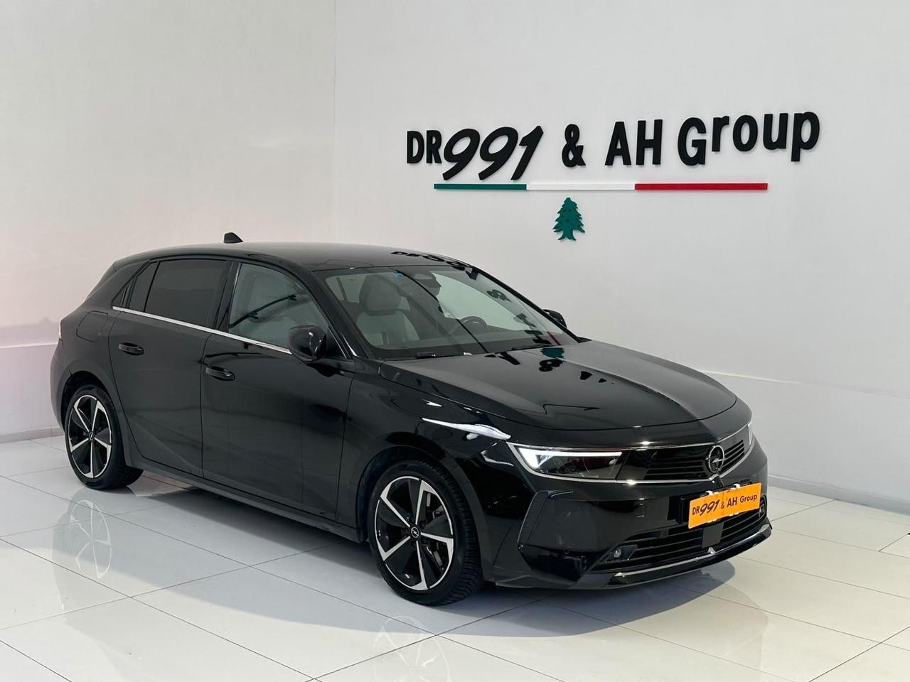 Opel Astra 1.6 Plug-in Hybrid 180 CV AT8 Business Elegance