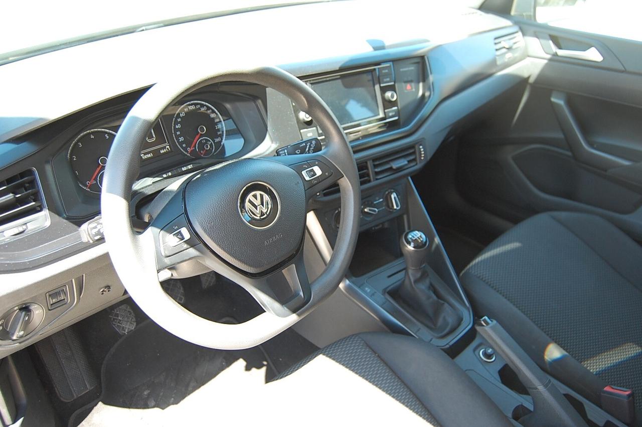 Volkswagen Polo 1.0 MPI 5p. Trendline