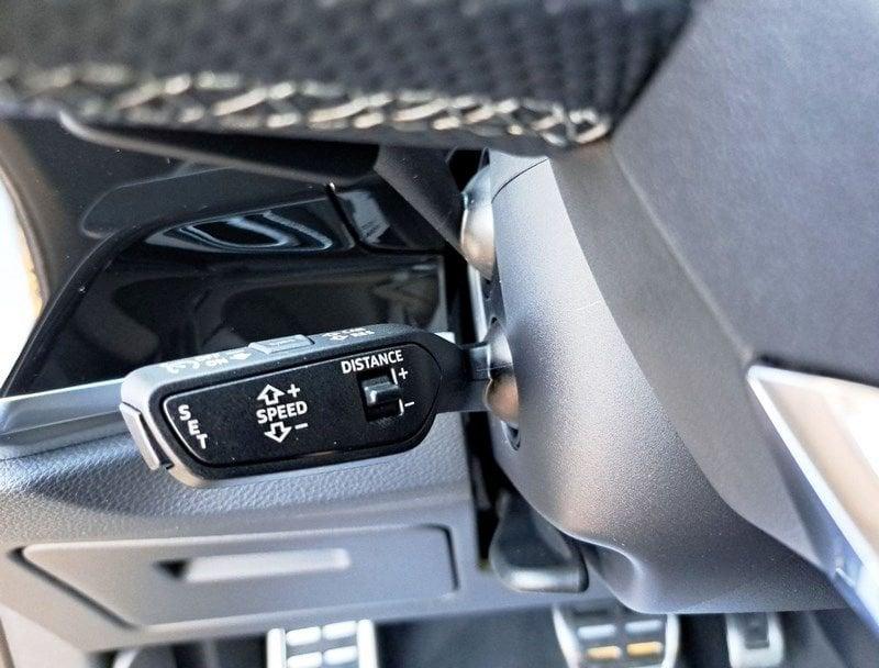 Audi Q3 SPB 35 TDI S tronic Identity Black