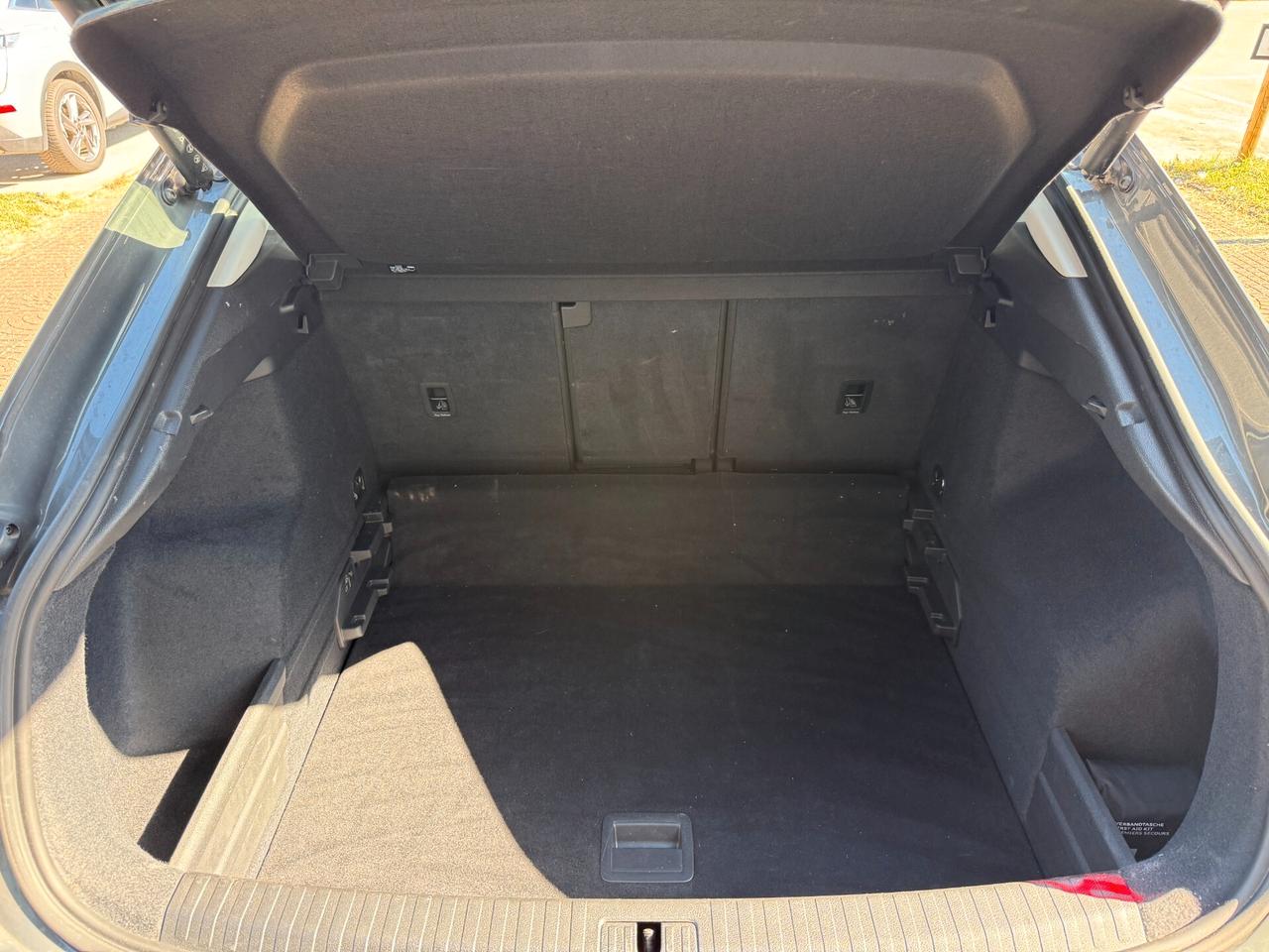 Audi Q3 35 TDI S tronic Business Advanced