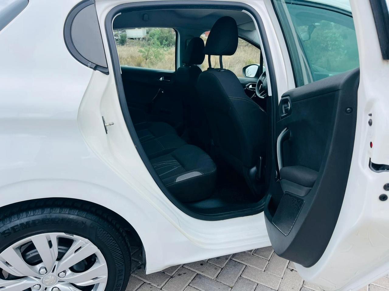 Peugeot 208 1.4DIESEL COME NUOVA 2014