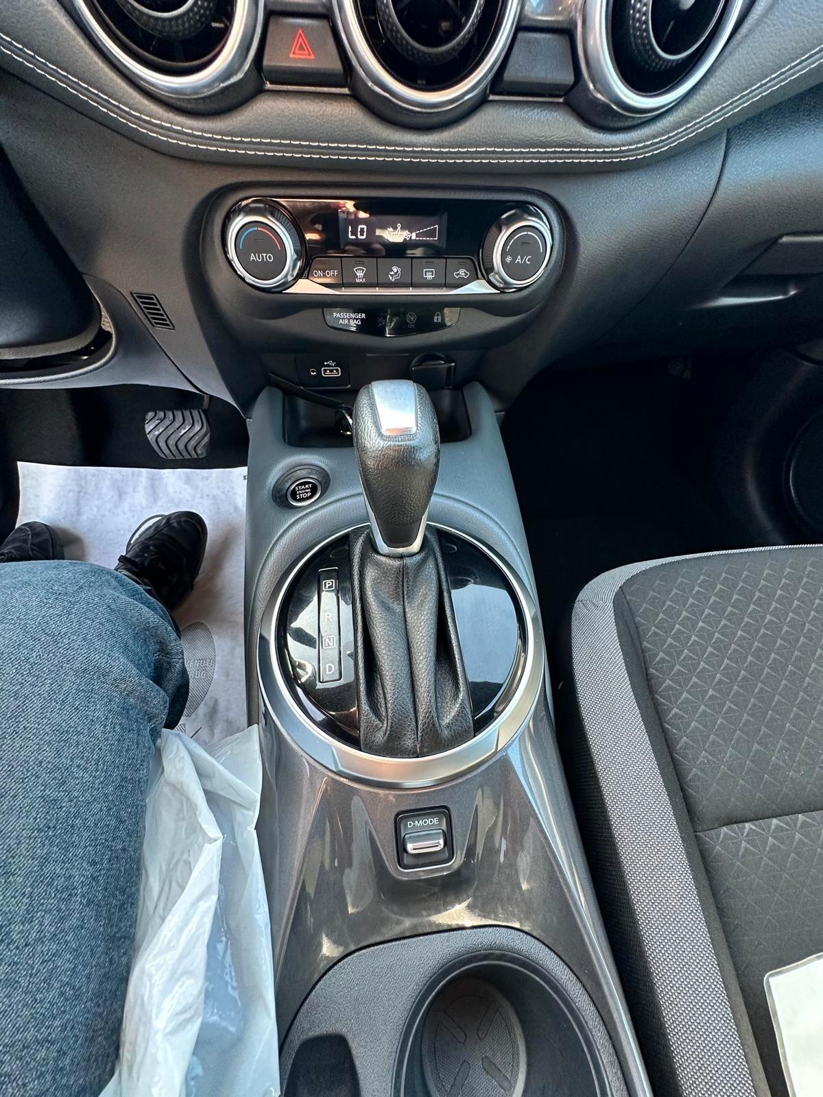Nissan Juke 1.0 DIG-T 114 CV DCT N-Connecta