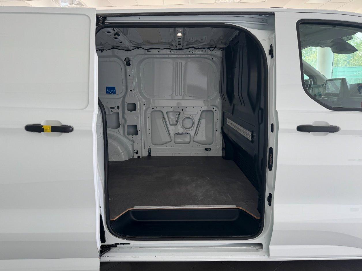 FORD Transit Custom V710 320 2.0 ecoblue 136cv Trend L1H1 AWD A8