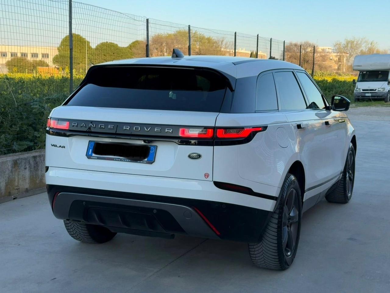 Land Rover Range Velar 2.0D I4 204 CV R-Dynamic HSE